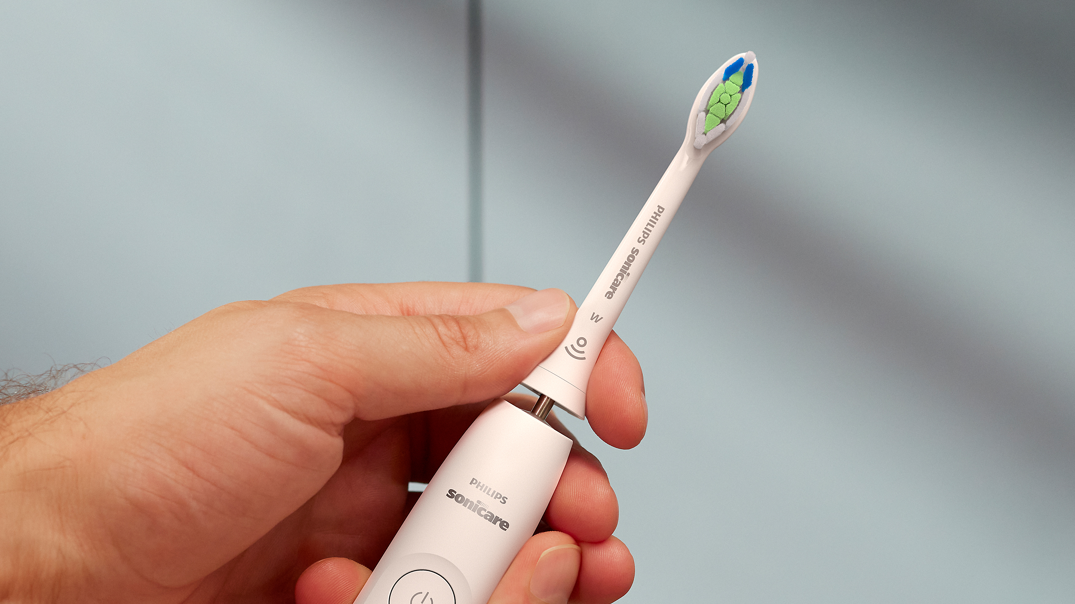 Fits all Philips Sonicare toothbrush handles