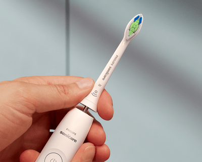 Se adapta a todos los mangos de cepillo dental Philips Sonicare