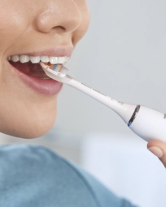 Contains ACP (Amorphous Calcium Phosphate), dual-action sensitivity relief formula