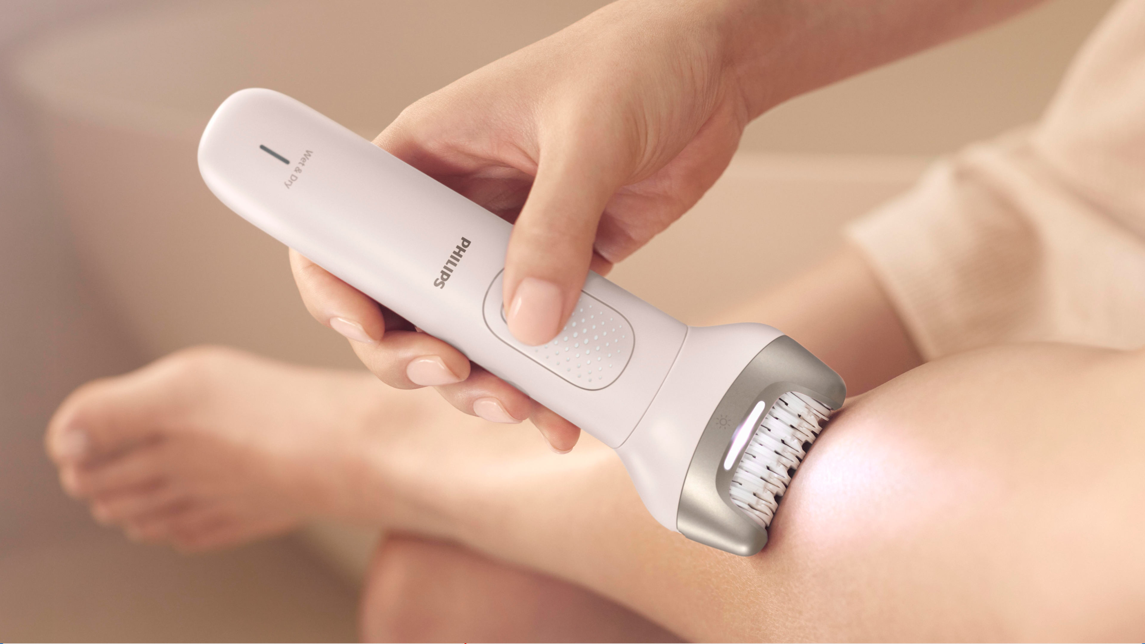 Philips Beauty Set 9900 за обезкосмяване на крака