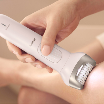 Philips Beauty Set 9900 за обезкосмяване на крака