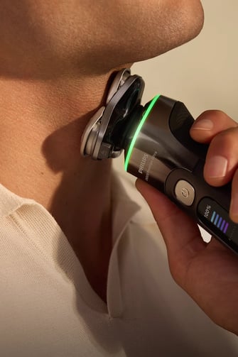 close up shaver in the neck area