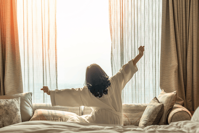 Jaki prezent dla dziewczyny? Sprawdź nasze pomysły na upominek!