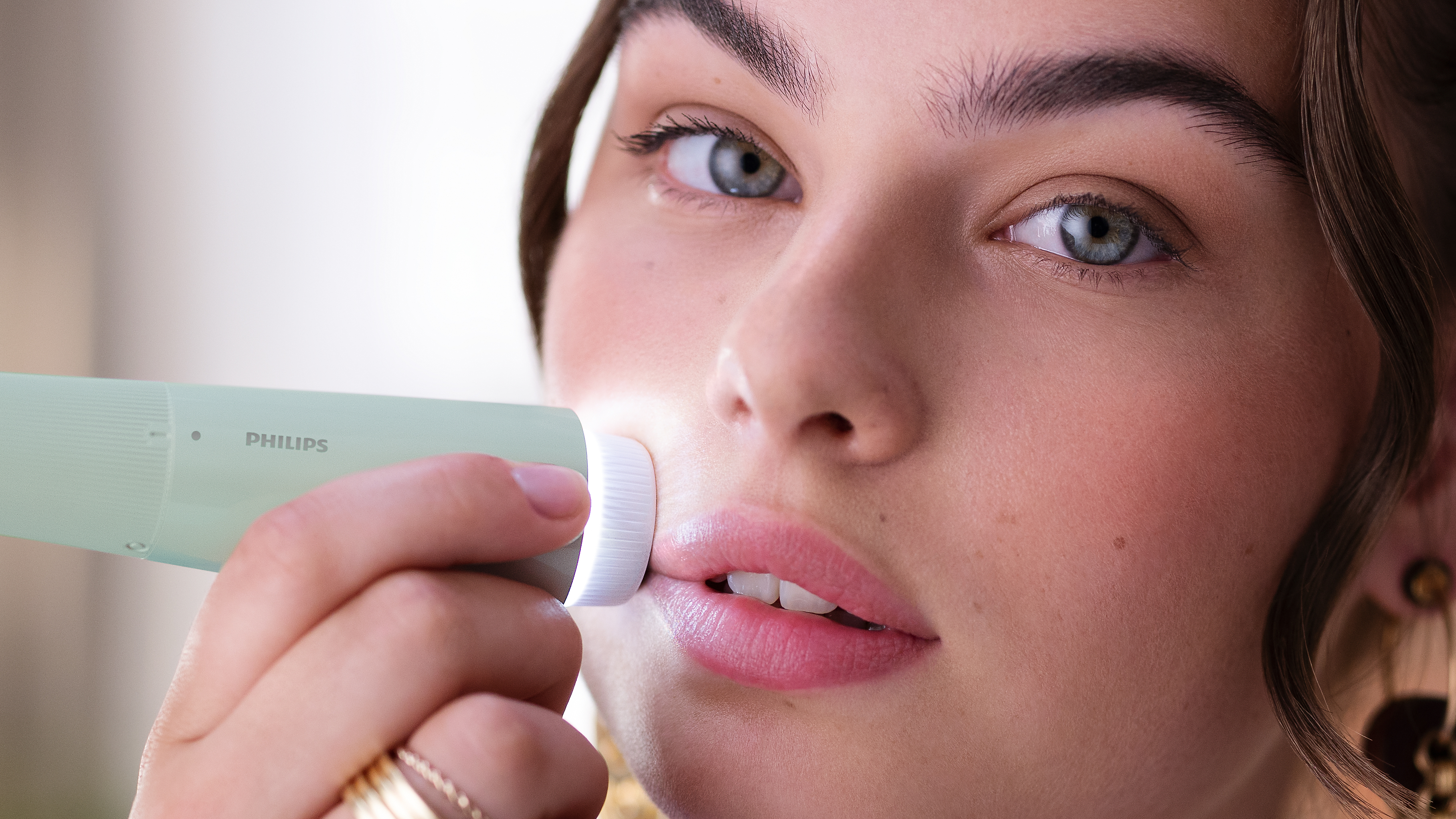 Afeitadora facial para mujer