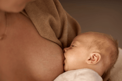 Mamų istorijos apie kūdikio matinimą krūtimi