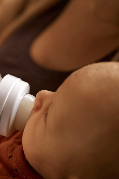 Banner de biberones anticólicos