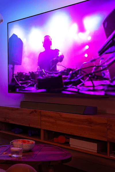 Barres de son Philips avec téléviseurs OLED