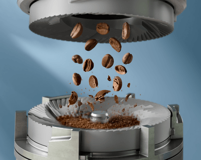 Mlinac za kavu sa zrnima kave