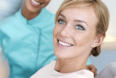 Albirea dintilor. Metode eficiente pentru un zambet impecabil