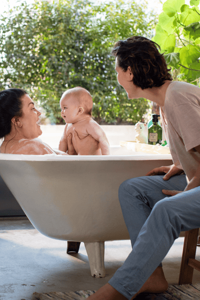 Marca número 1 en el cuidado de la mamá y los niños recomendada por madres