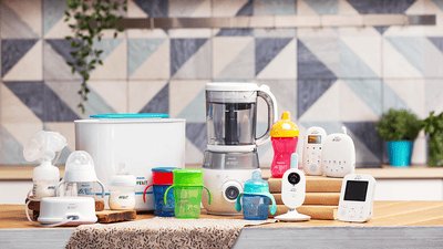 Cocina moderna con vasos para niños pequeños