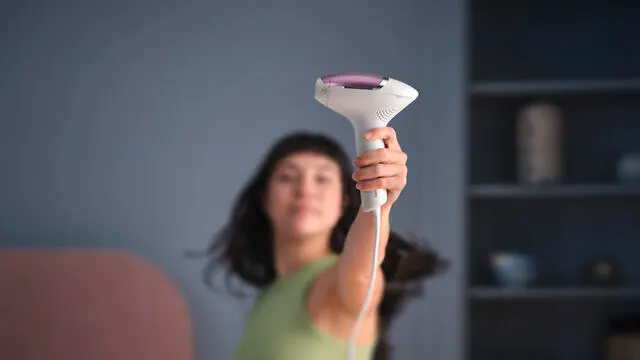 Perfect bikini line: IPL bikini area hair removal