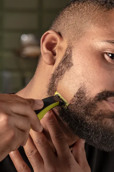 Philips OneBlade 360 with connectivity: join the club