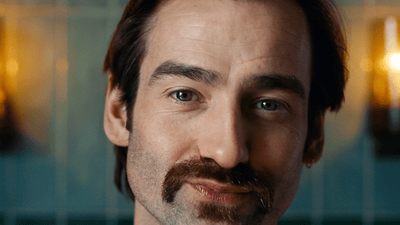 oneblade guy with mustache