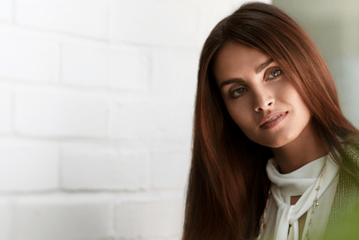 Z czego i w jaki sposób zbudowany jest włos?