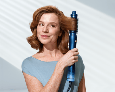 Philips Aqua Edition Airstyler for hydrated versatile styling