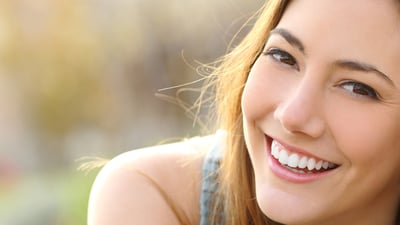 header-totul-despre-implant-dentar