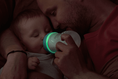 Nighttime newborn feeding schedule by age
