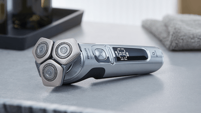 Blat łazienkowy z golarką elektryczną