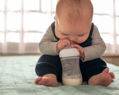 Philips Avent -tuttipullo tukee luonnollista juomisrytmiä