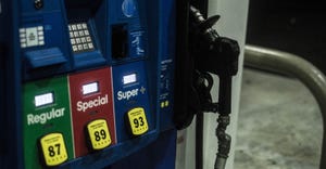 Gas pump ethanol Istock-517100356.jpg