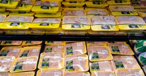Poultry chicken breasts meat case USDA-13065218273_e251695c06_k.jpg
