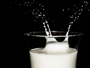 milk-1760353_1920.jpg