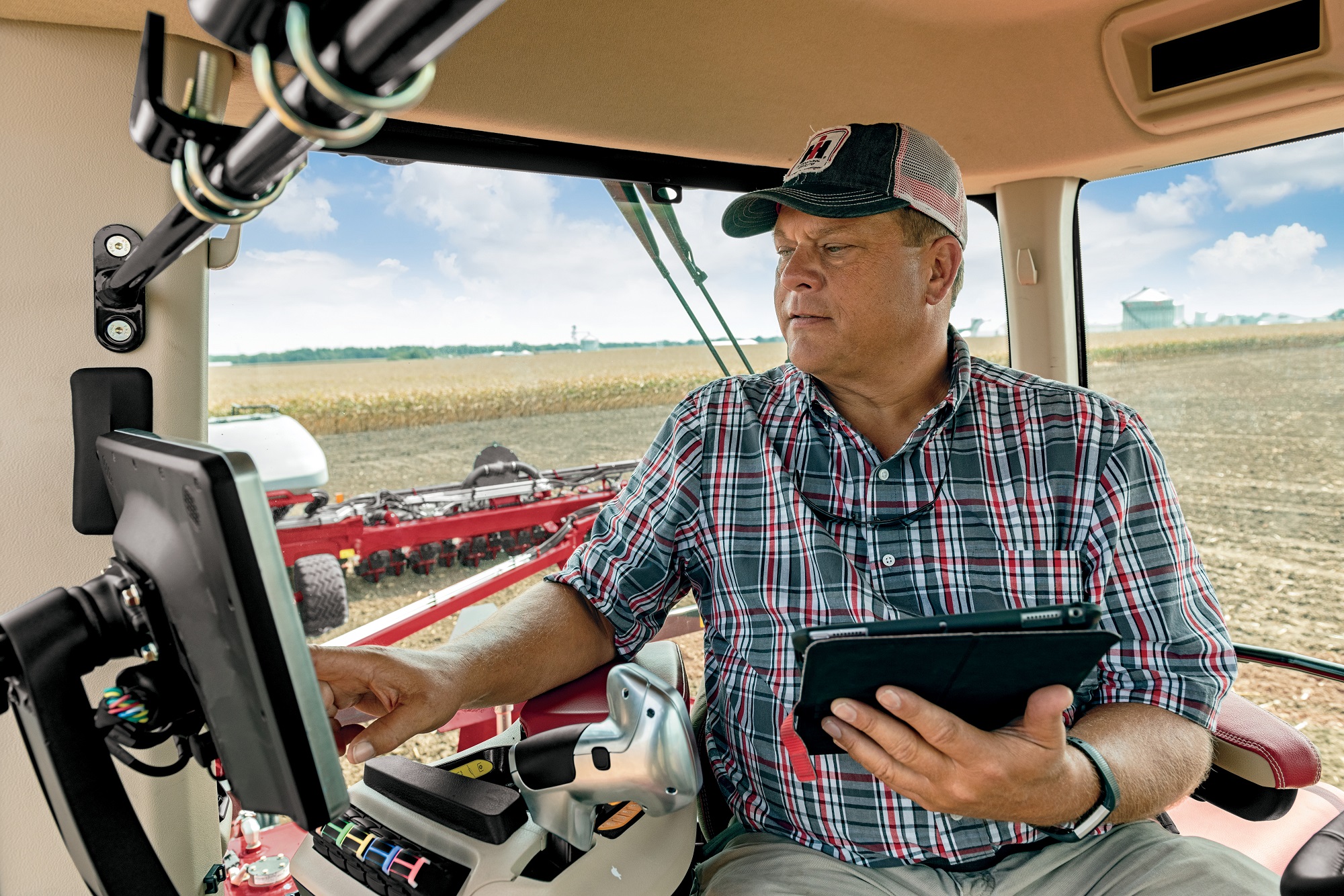 AFBF Signs Right to Repair MOU with Case IH and New Holland, News Release