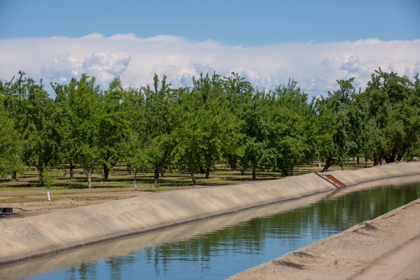 FDA, EPA develop protocol for pre-harvest water