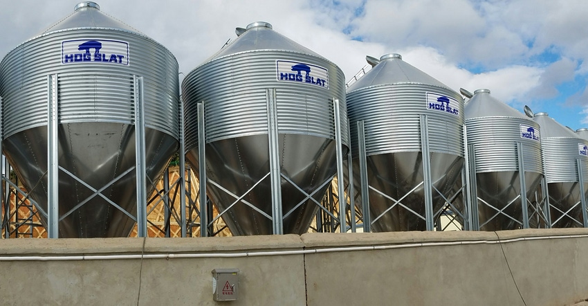 Simple primer on how galvanizing protects metal Simple primer on how galvanizing protects metal