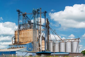 feed mill in Texas_DaveMcDPhoto_iStock_Thinkstock-502663294.jpg