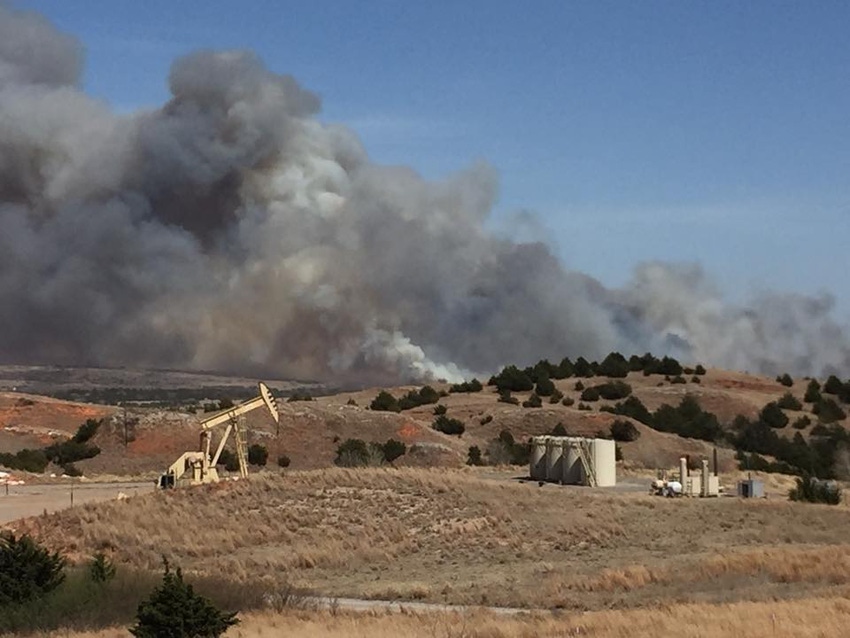 Oklahoma wildfires ravage more property