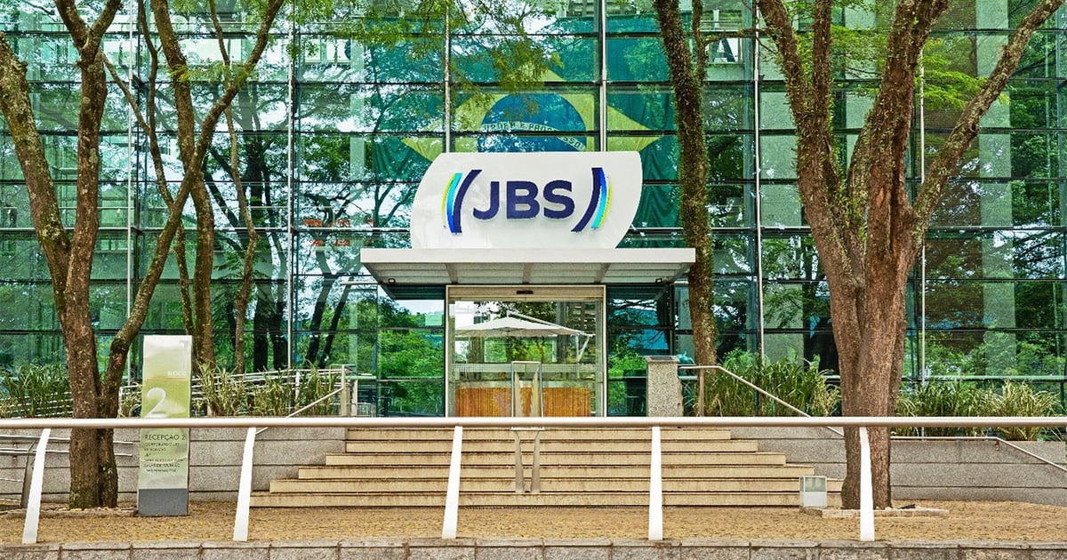 JBS shareholders approve dual listing in U.S. and Brazil