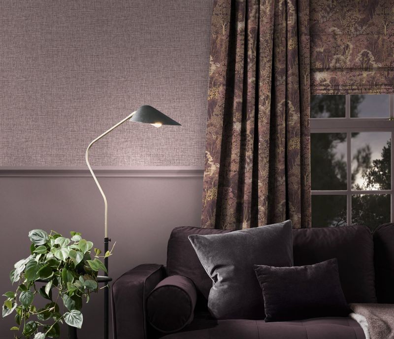 New Eden Mulberry gordijn in een woonkameromgeving