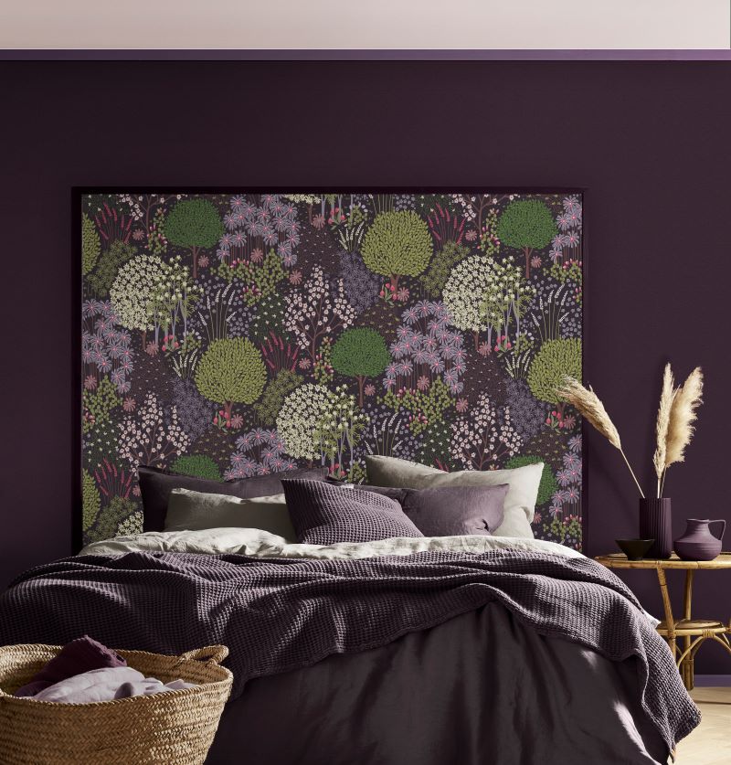 Dark green & purple wallpaper