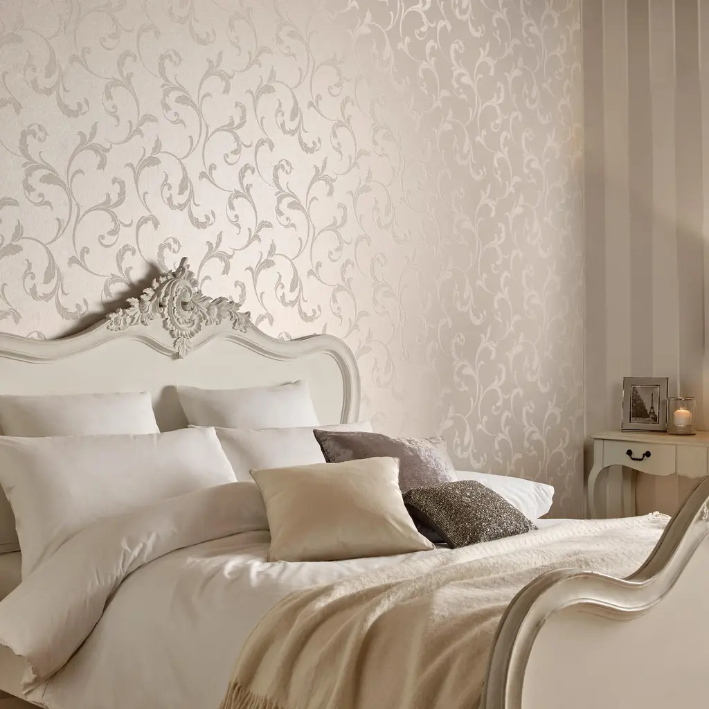 Bedroom roomshot image with Baroque Bead Pearl Wallpaper