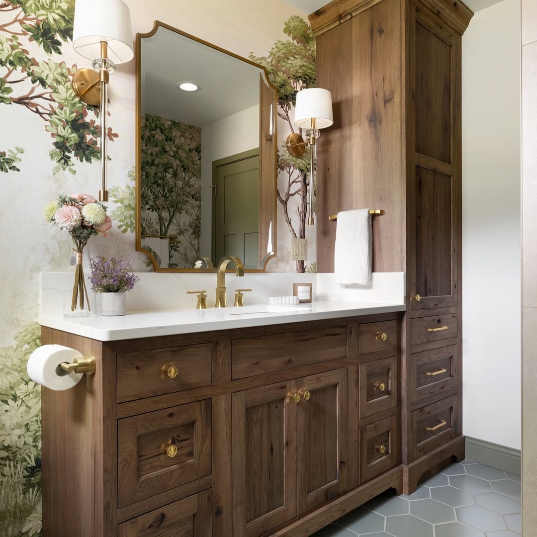 Grizedale maßgefertigtes Wandbild in einem Badezimmerumfeld