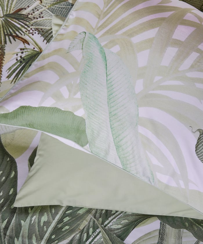 Borneo Powder beddengoed met kussens