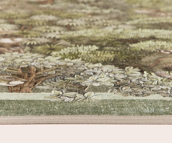 Treetop Troop Green Rug edge detail