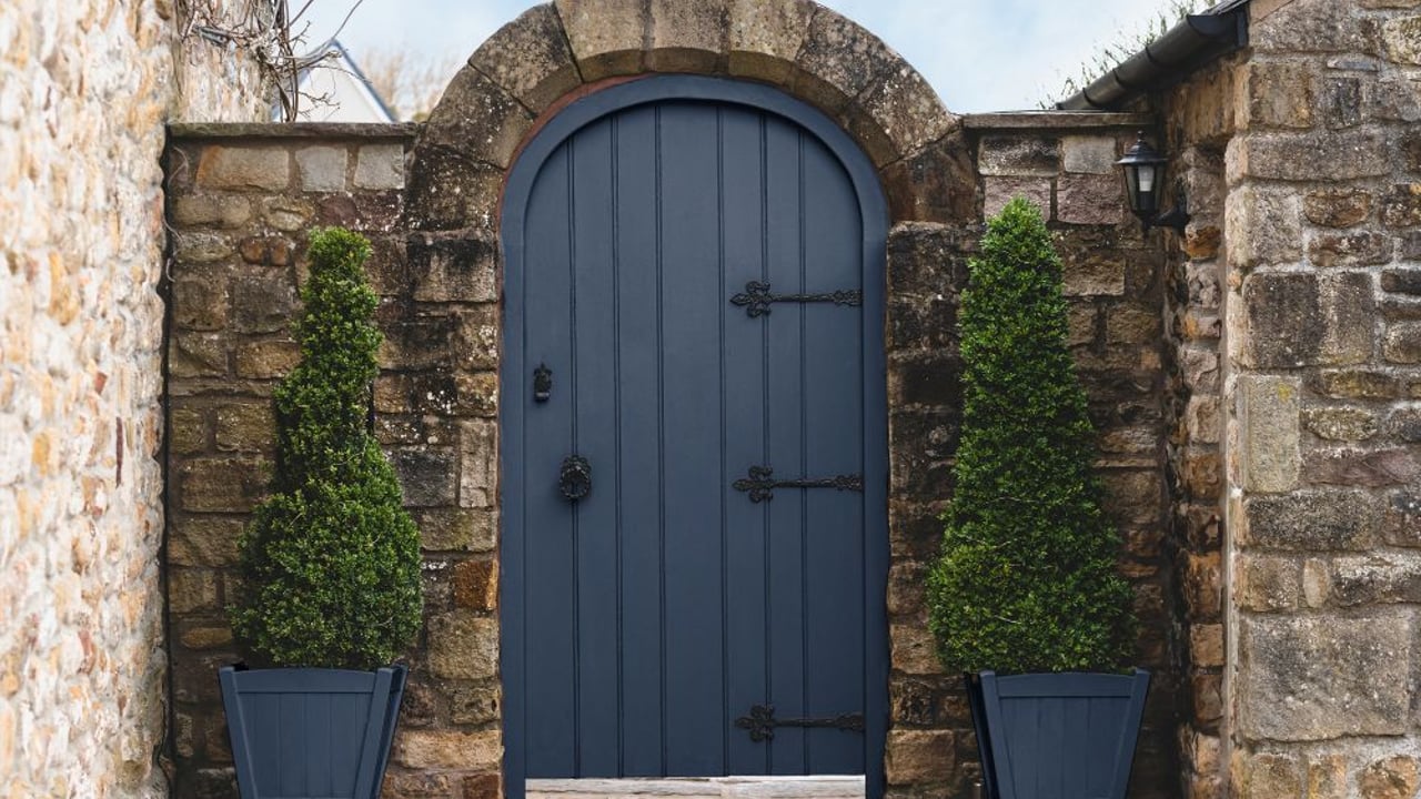 Rhapsody exterior paint