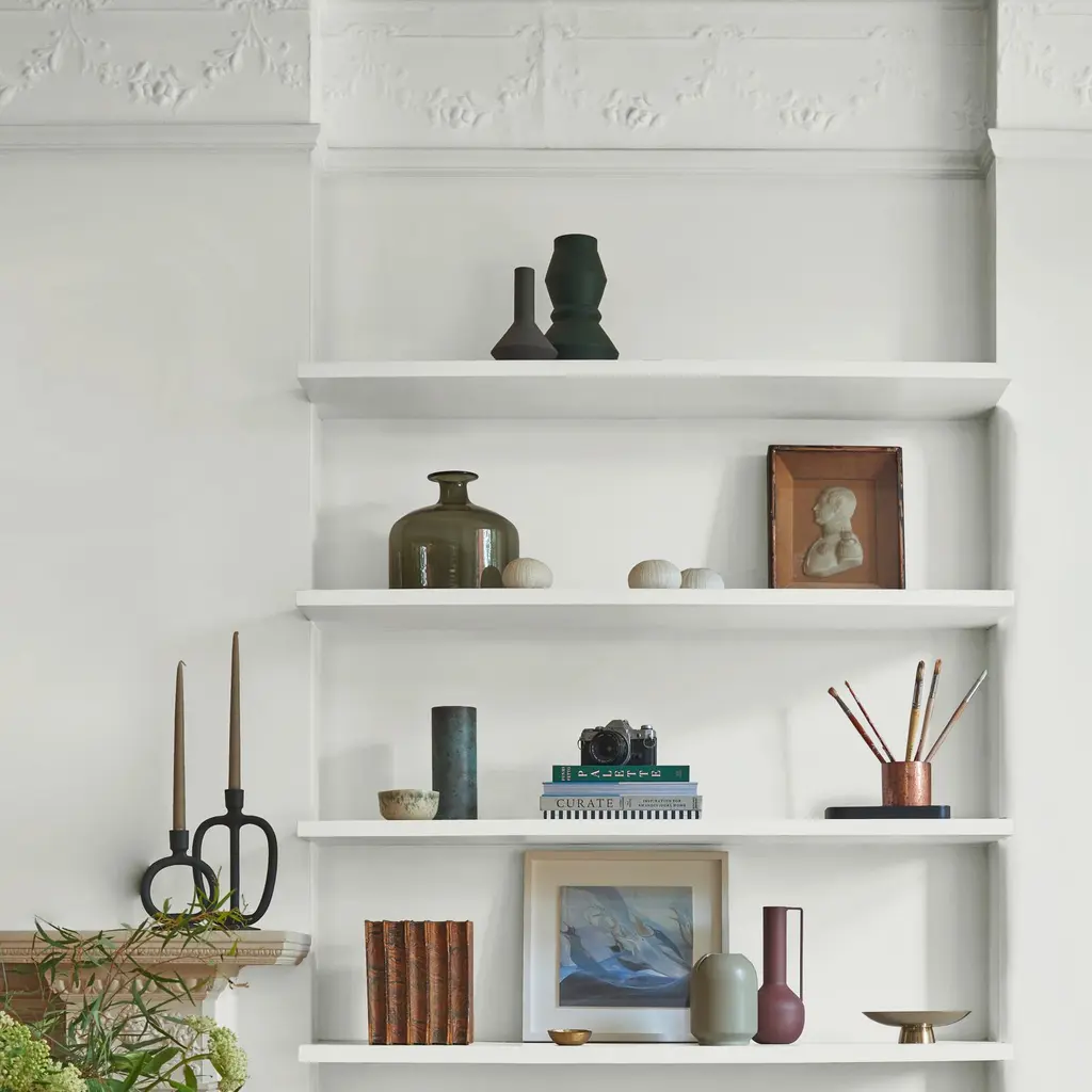 Primed alchove shelving
