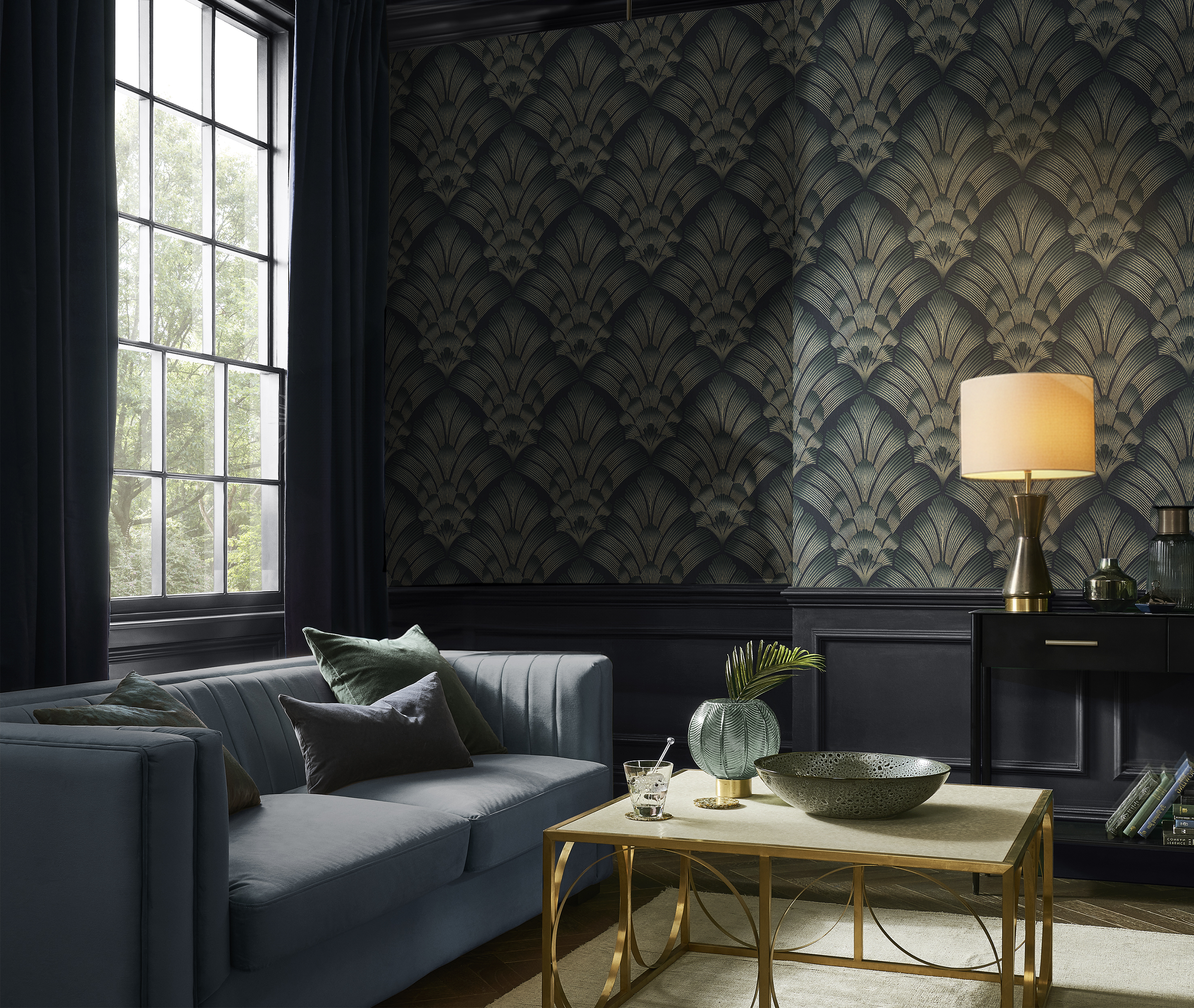 Roman Navy wallpaper in a bathroom setting