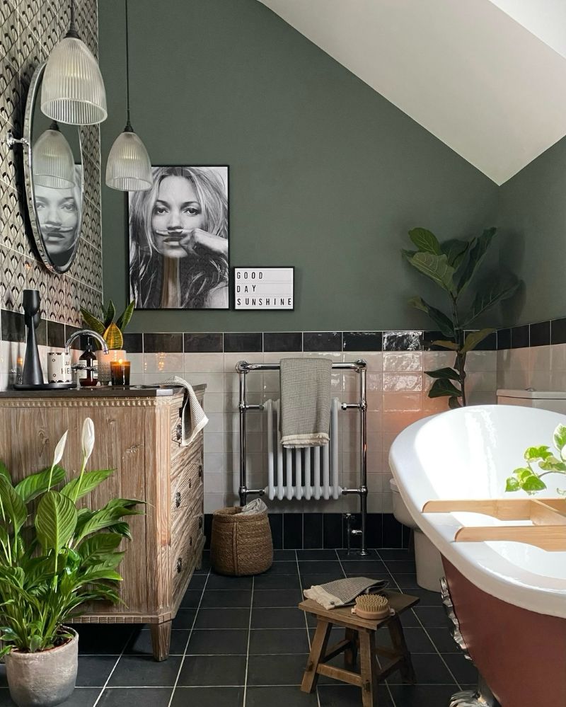 Bathroom using uluwatu resistance paint