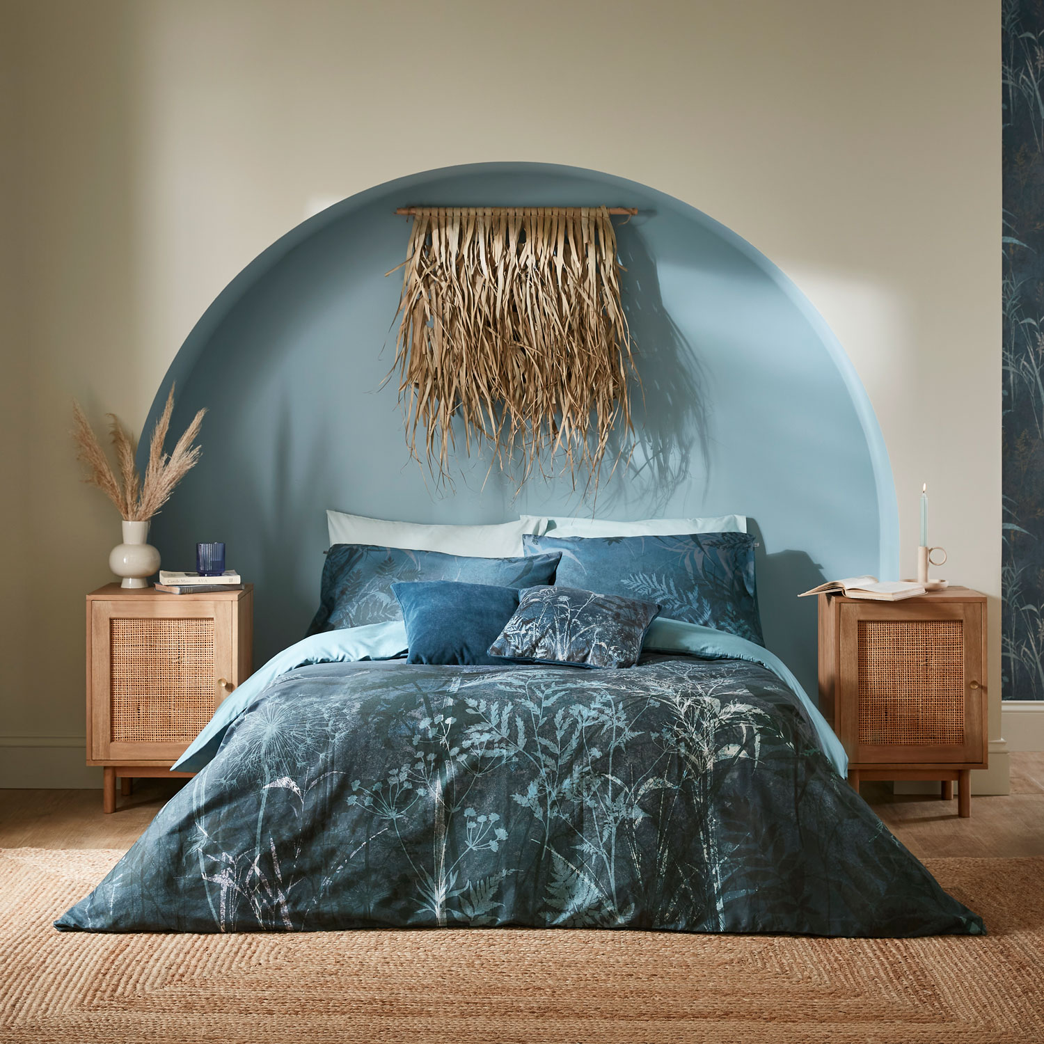 119636-119637-119638-Restore-Midnight-Bed-Linen---BREATHE-CC-090-018---GOWNS-AND-CROWNS-CC-060-029---Roomset.jpg