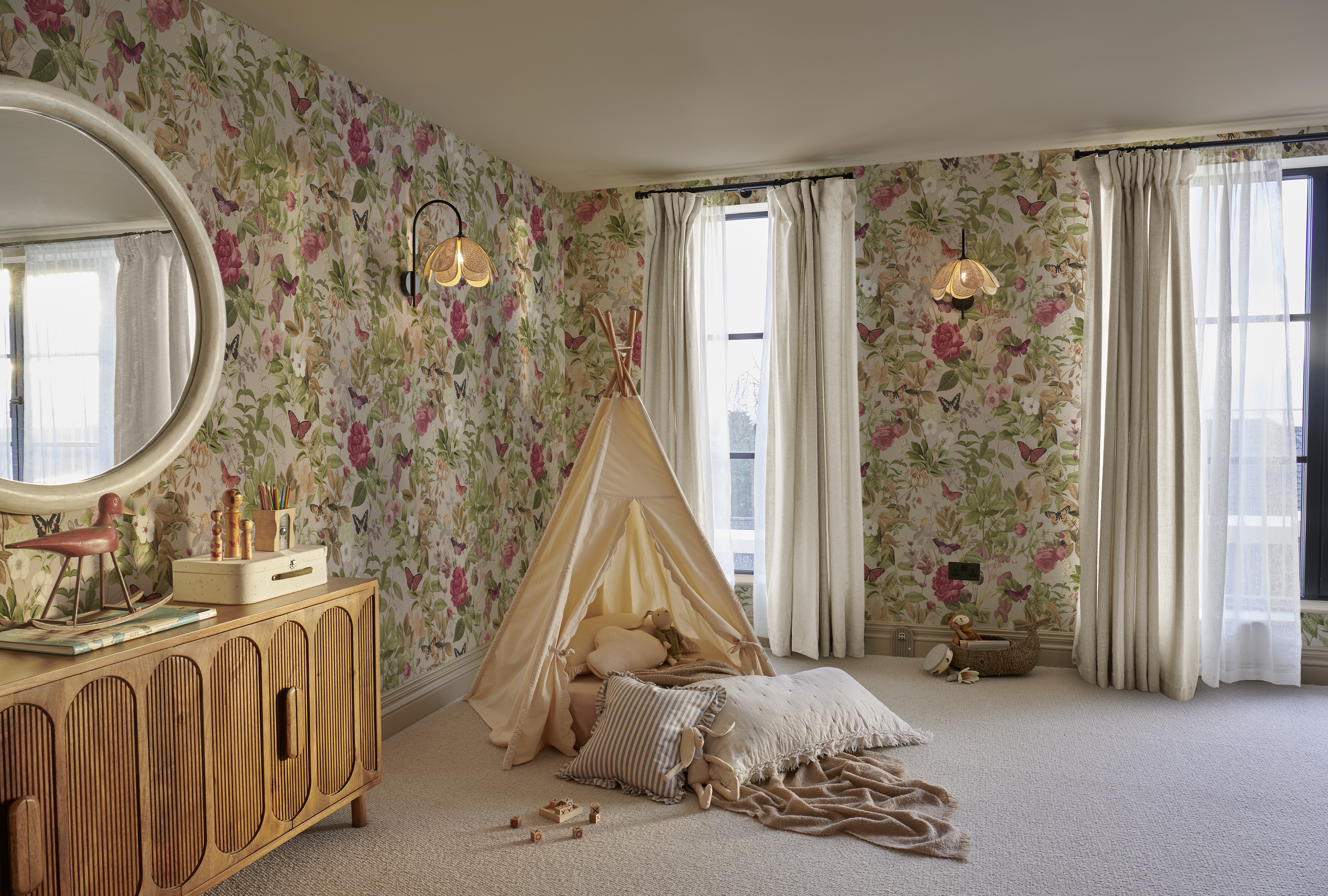 Bodnant Garden Whispering Rose wallpaper and Ethereal Rose Gold curtains in a children's bedroom
