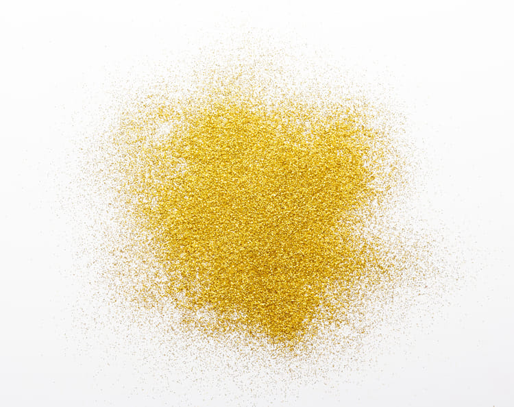 Quick & Easy Tips to Get the Glitter Off of Clothes | Vanish IN Quick & Easy Tips to Get the Glitter Off of Clothes | Vanish IN