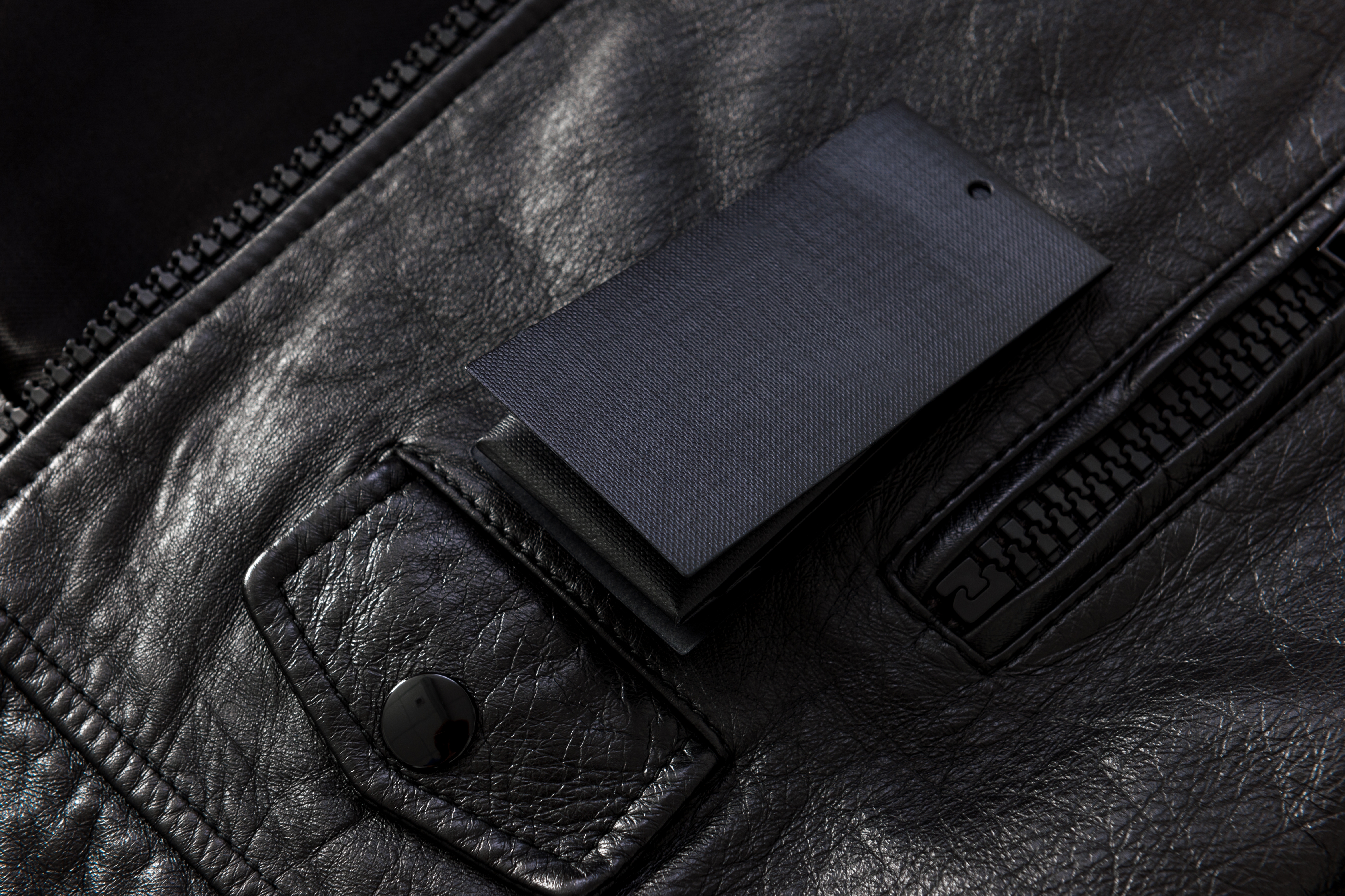 conditioning leather clothes