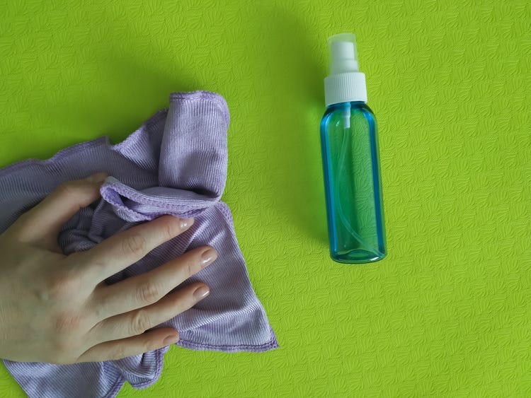 how to wash yoga mats