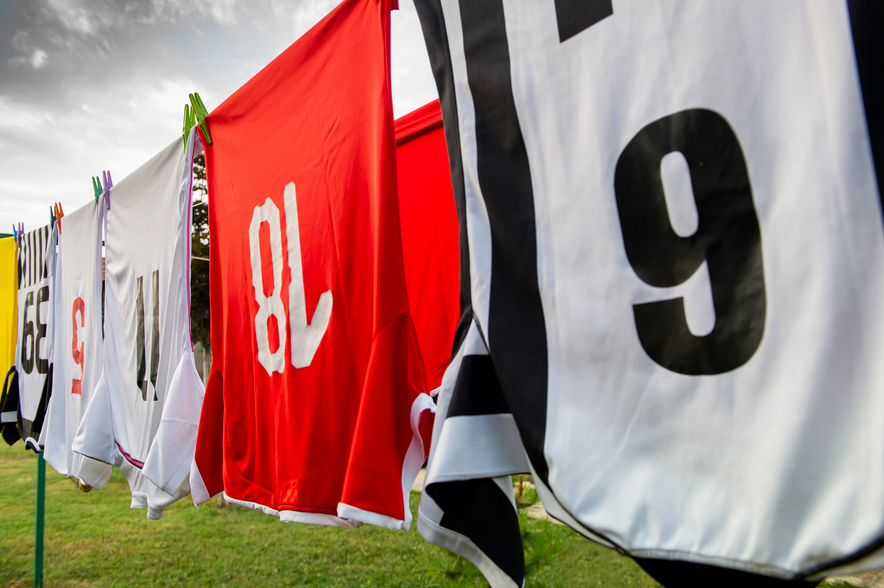 clean basketball jerseys at home
