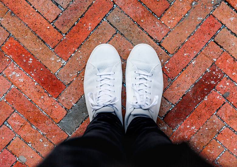 Die ultimative Anleitung zum Reinigen weißer Sneaker
